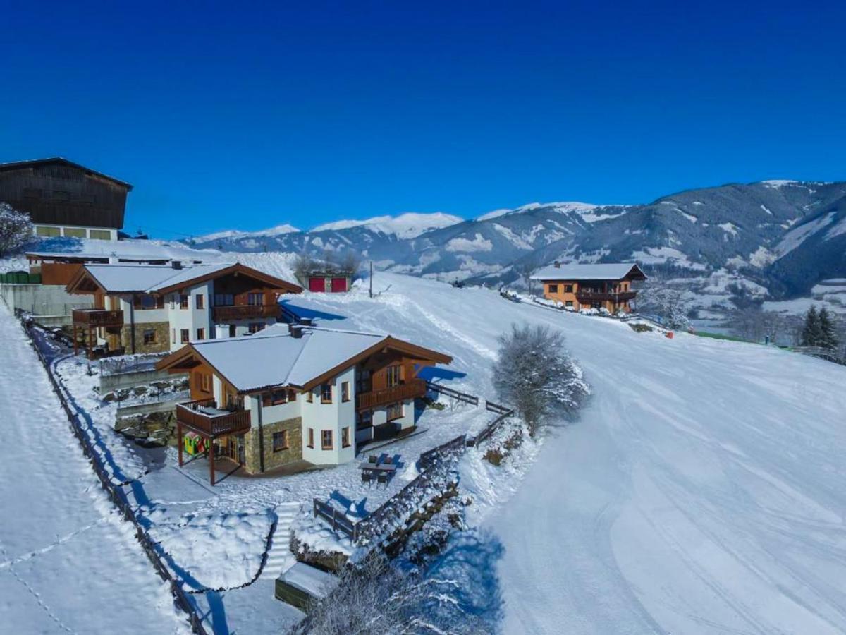 Chalet An Der Piste Kaprun Exterior foto